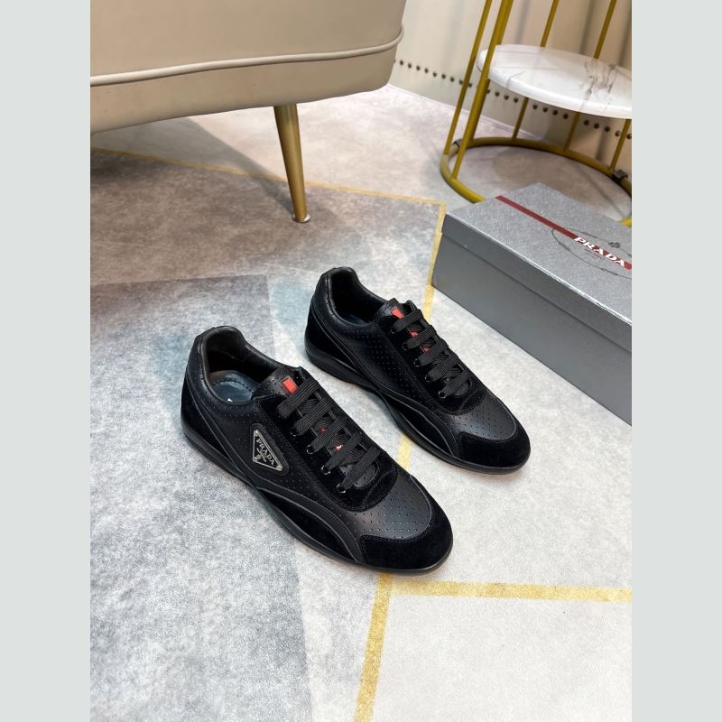 Pra*a sneakers